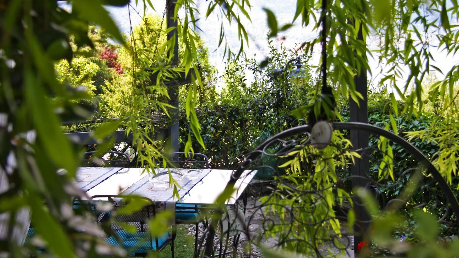 Guest house Villa Grazie Mille - Charming Lake Como Escape Perledo