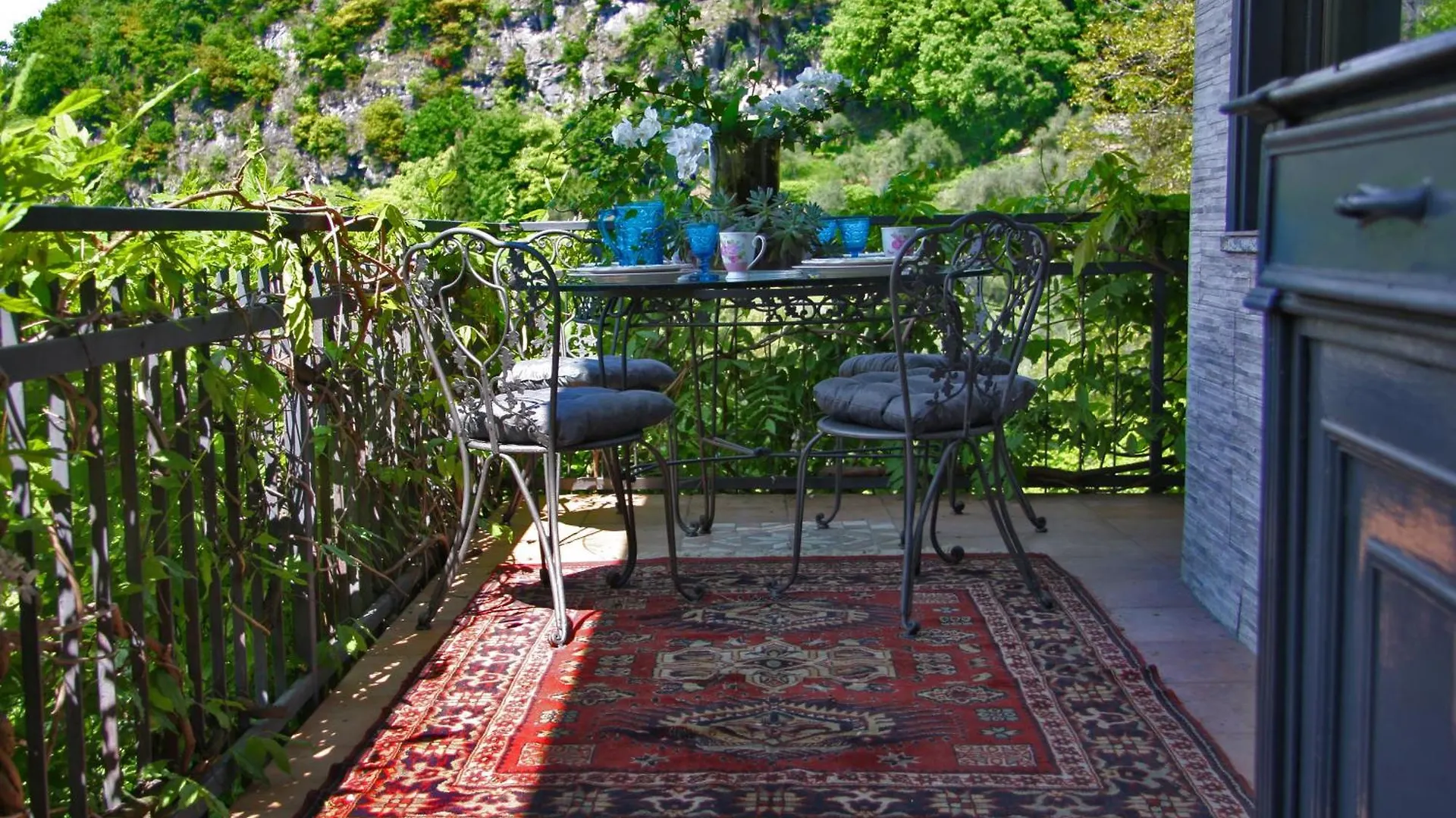Villa Grazie Mille - Charming Lake Como Escape Perledo 0*,  Italy