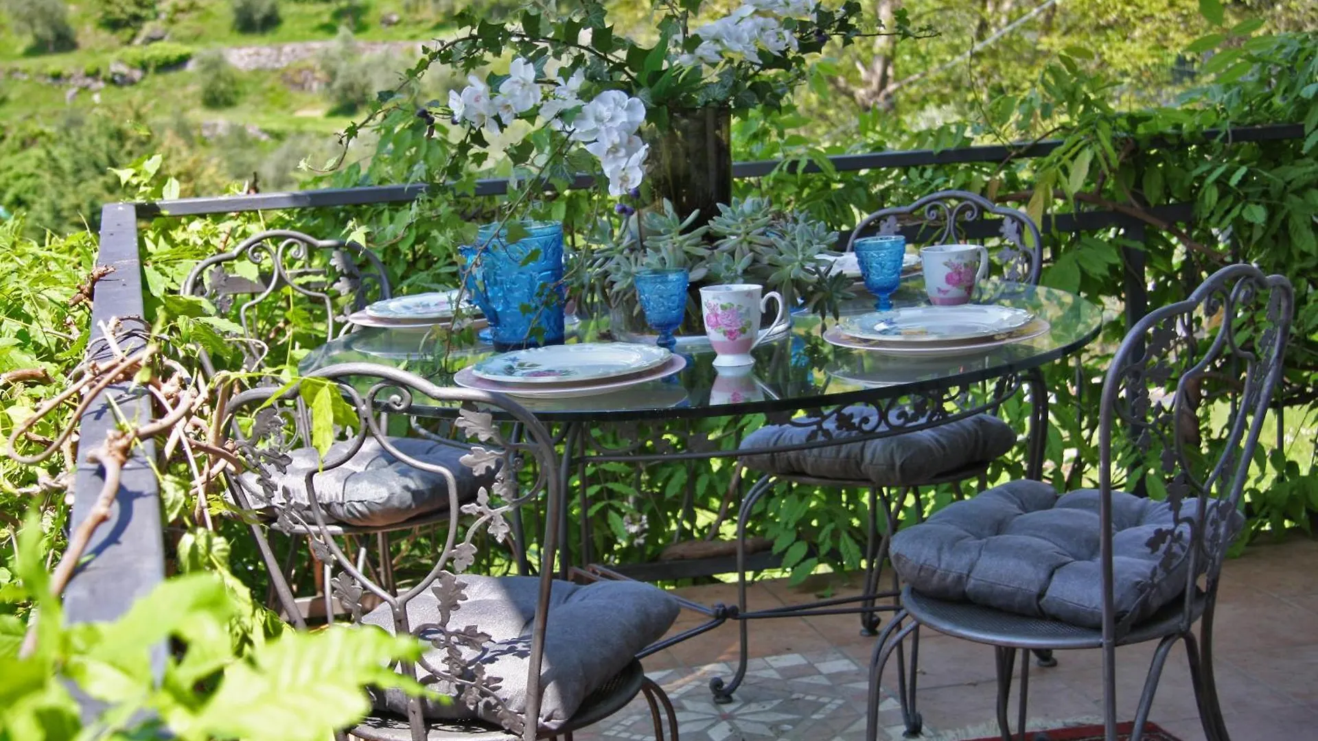 Guest house Villa Grazie Mille - Charming Lake Como Escape Perledo
