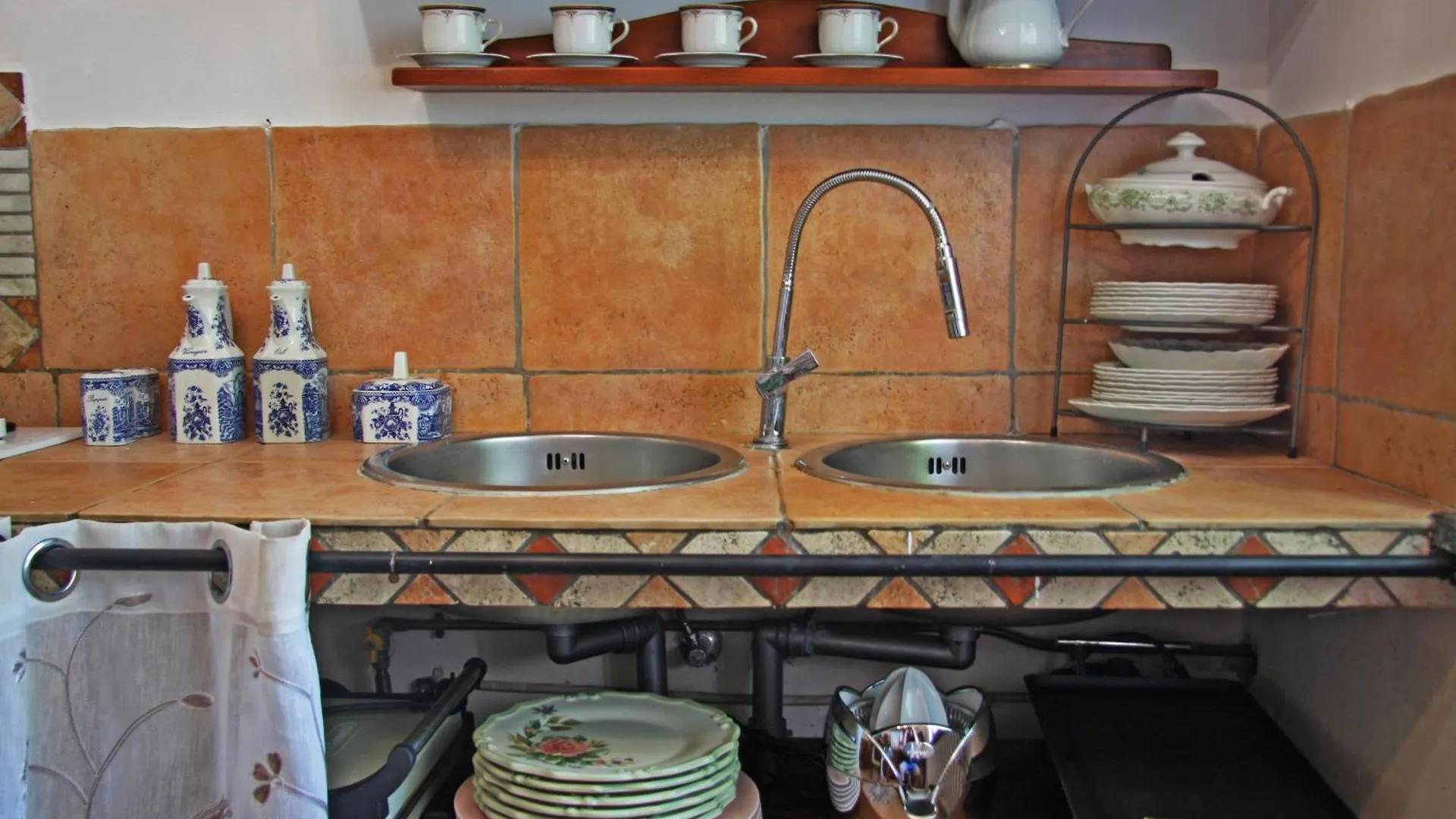 Guest house Villa Grazie Mille - Charming Lake Como Escape Perledo