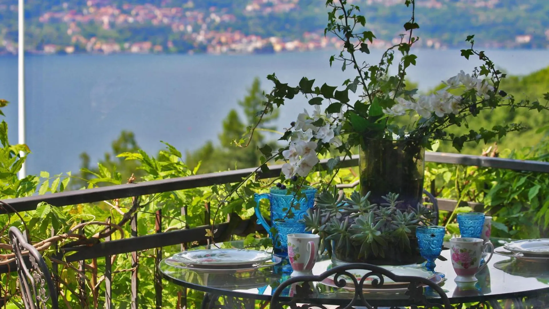 Guest house Villa Grazie Mille - Charming Lake Como Escape Perledo