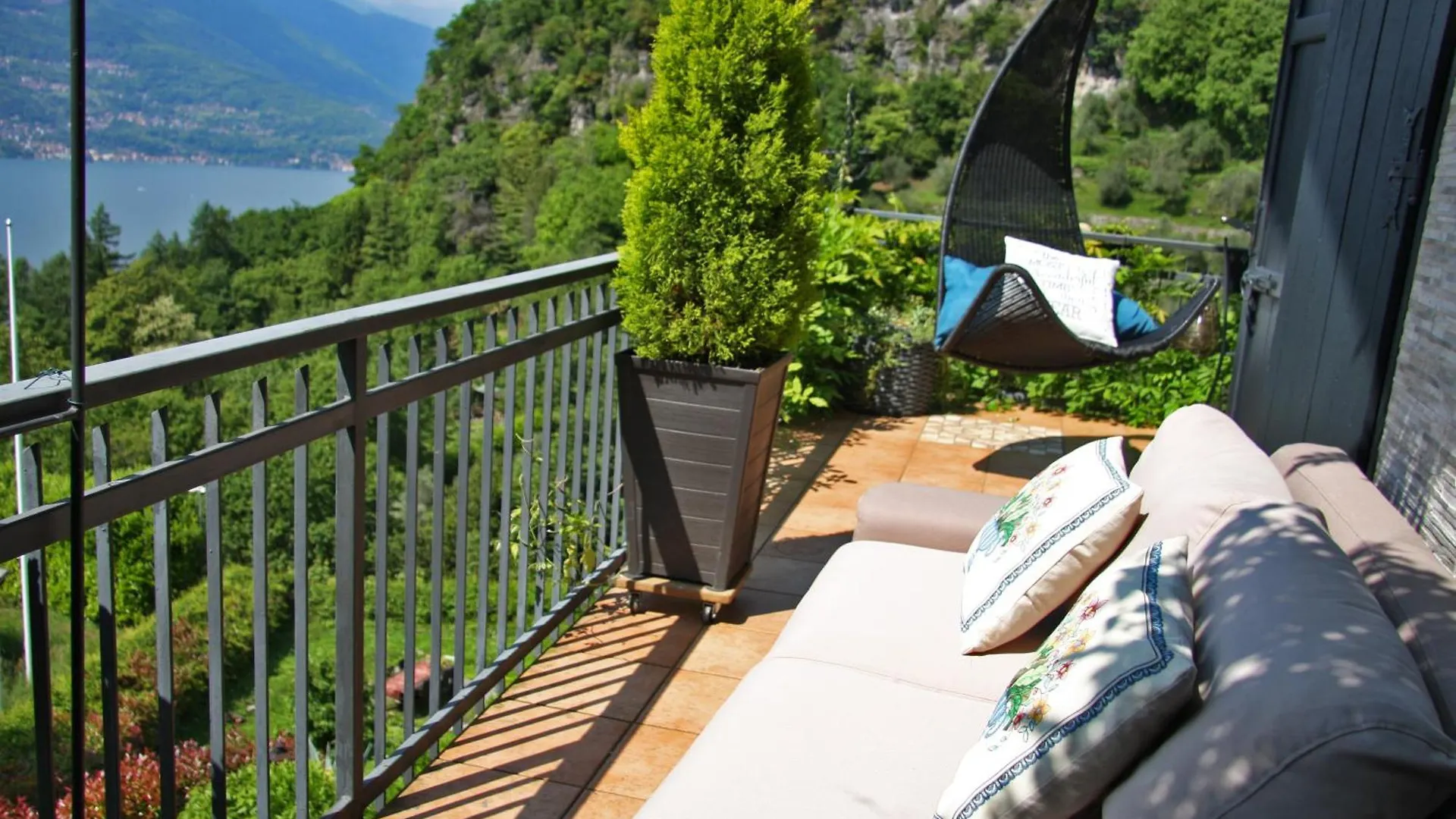 Guest house Villa Grazie Mille - Charming Lake Como Escape Perledo