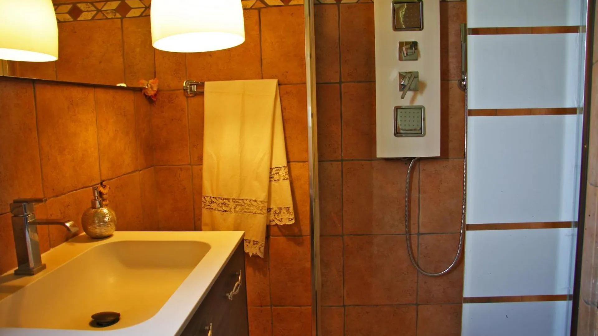 Villa Grazie Mille - Charming Lake Como Escape Perledo